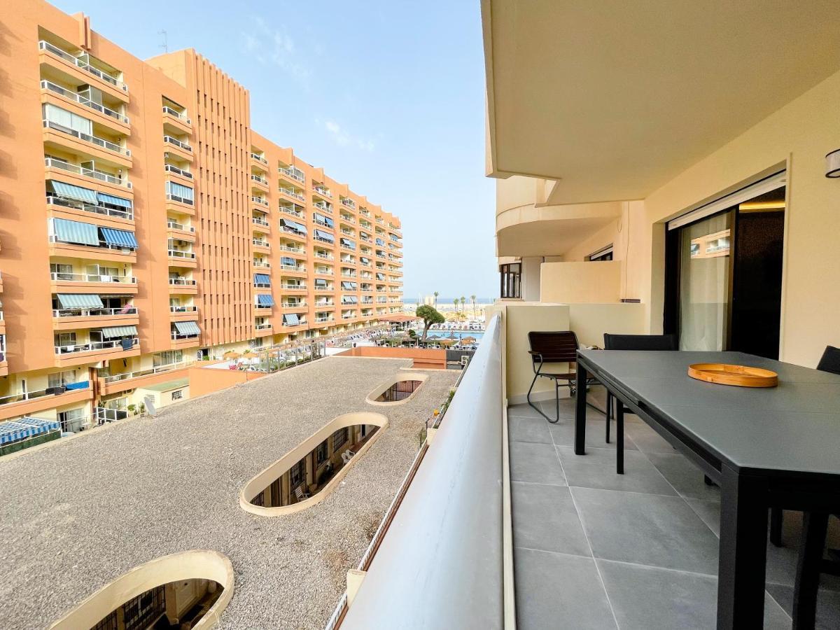 Luxury Family Holiday Homes - Sol Playa Fuengirola Exteriör bild