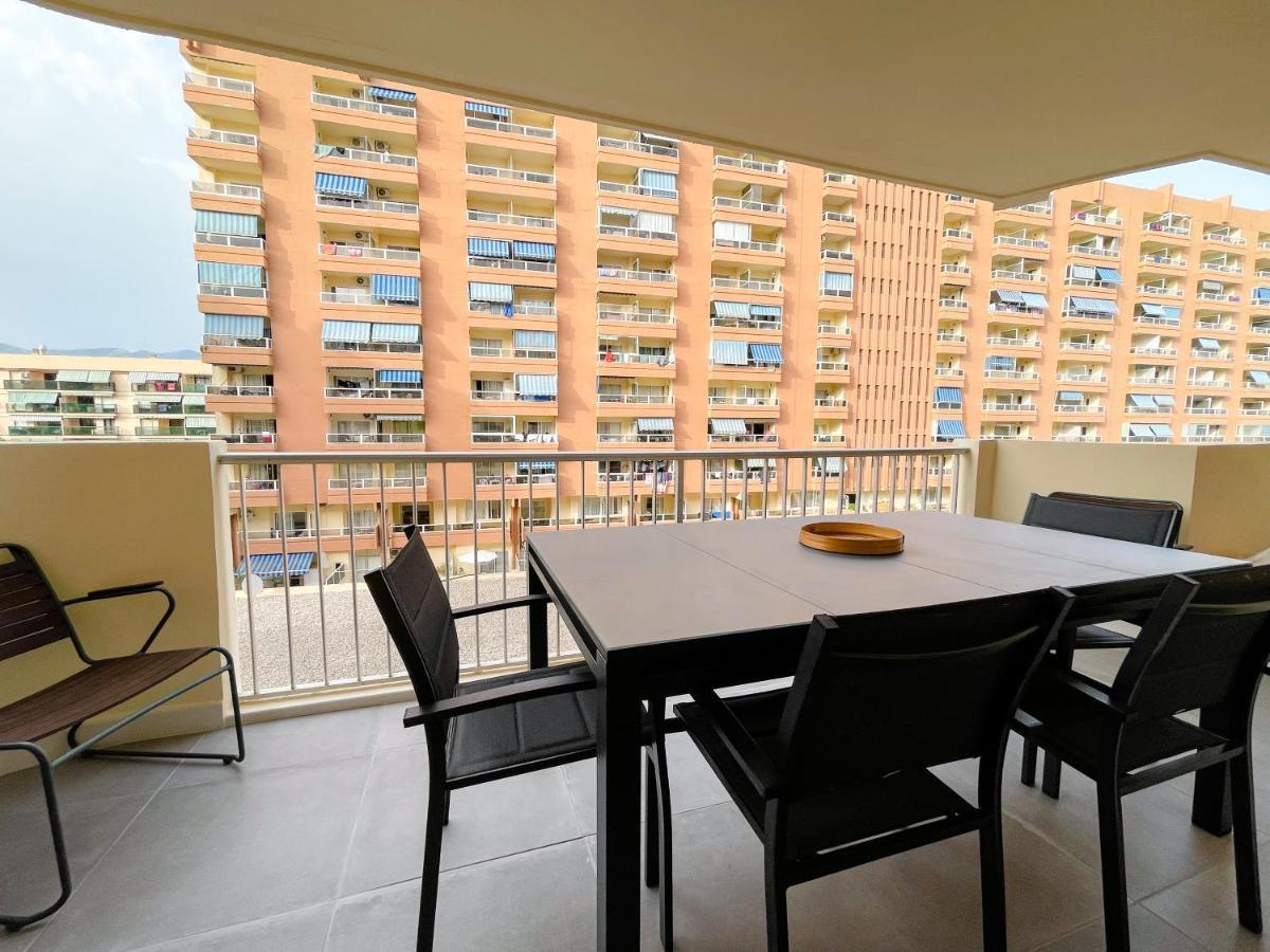 Luxury Family Holiday Homes - Sol Playa Fuengirola Exteriör bild