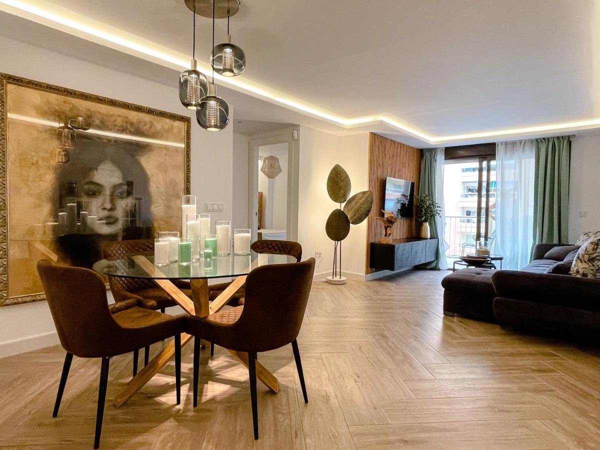Luxury Family Holiday Homes - Sol Playa Fuengirola Exteriör bild